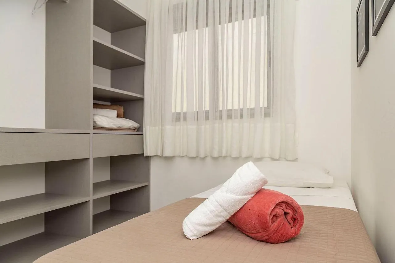 Апартаменты Punta Blu 102-7 - Apartamento De Alto Padrao Em Condominio Exclusivo, Quadra Poliesportiva - Piscina - Portaria 24H. Бомбиньяс